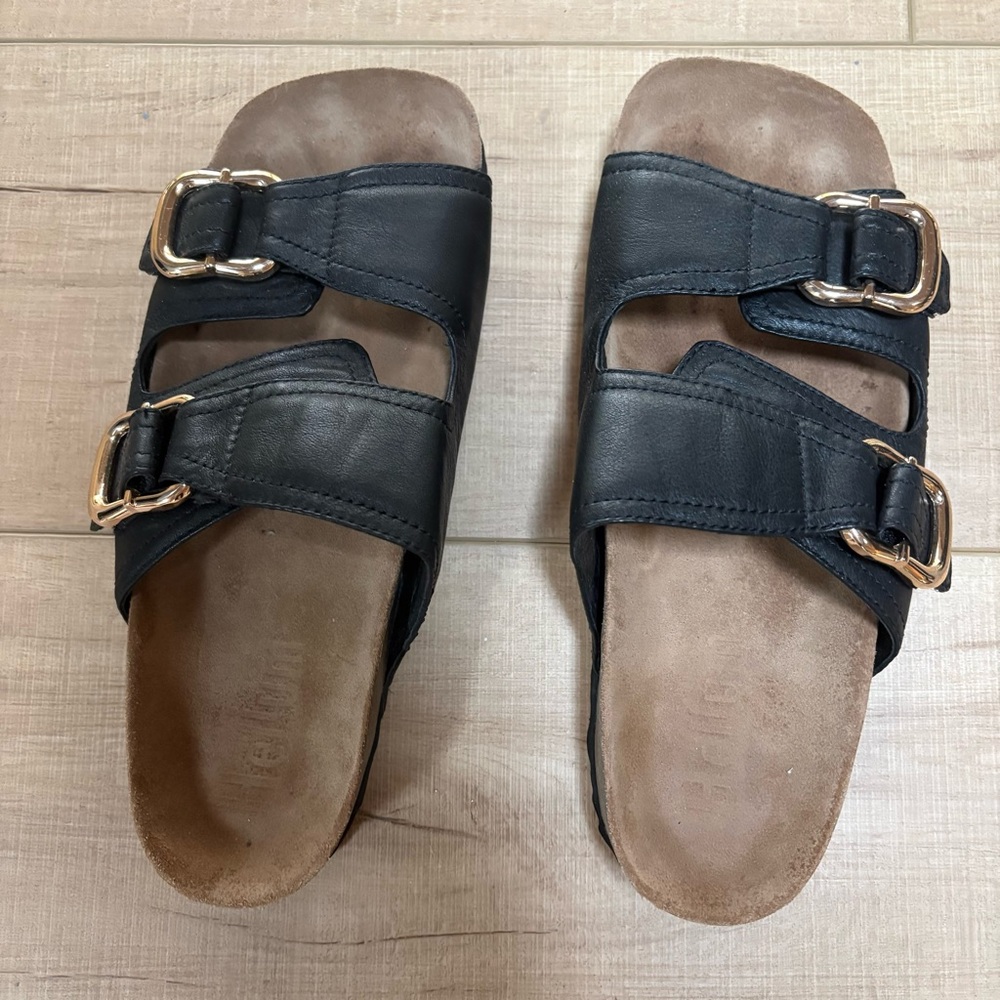 Black Leather Buckle Sandals (New Zealand)